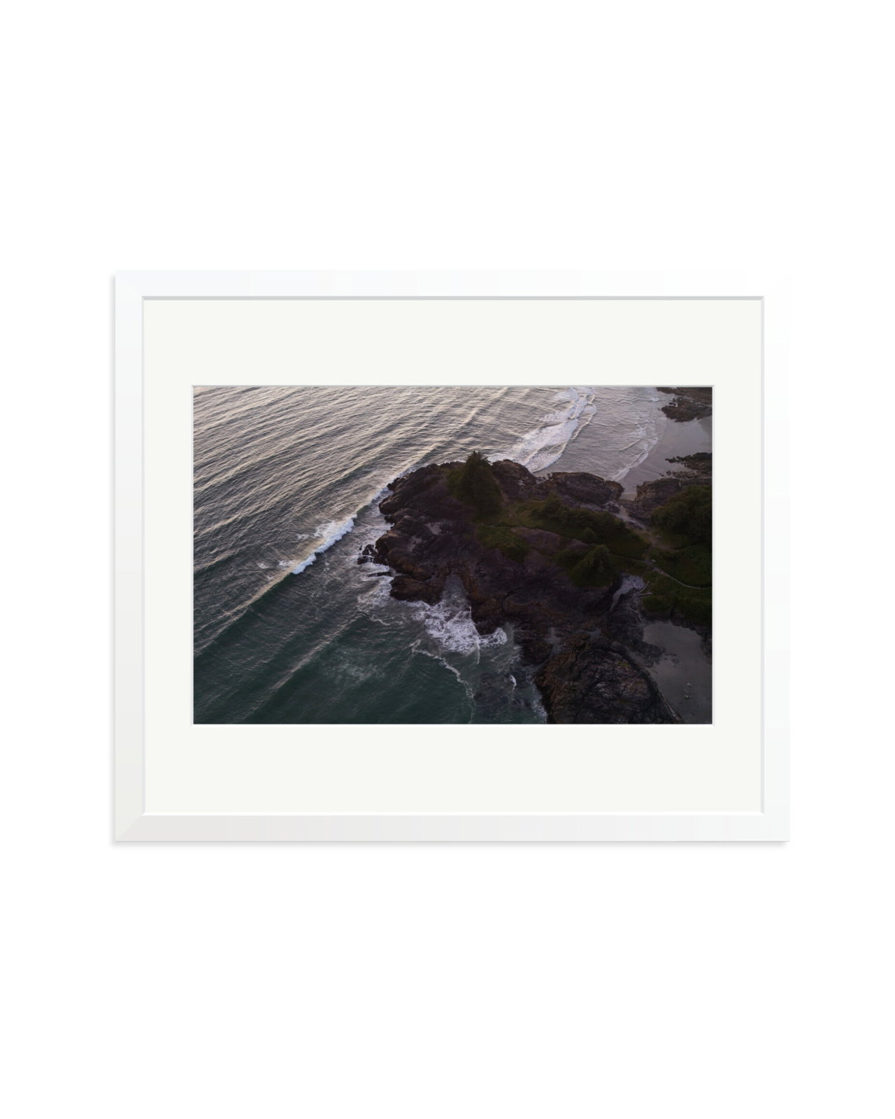 The Point at Nightfall White / Large