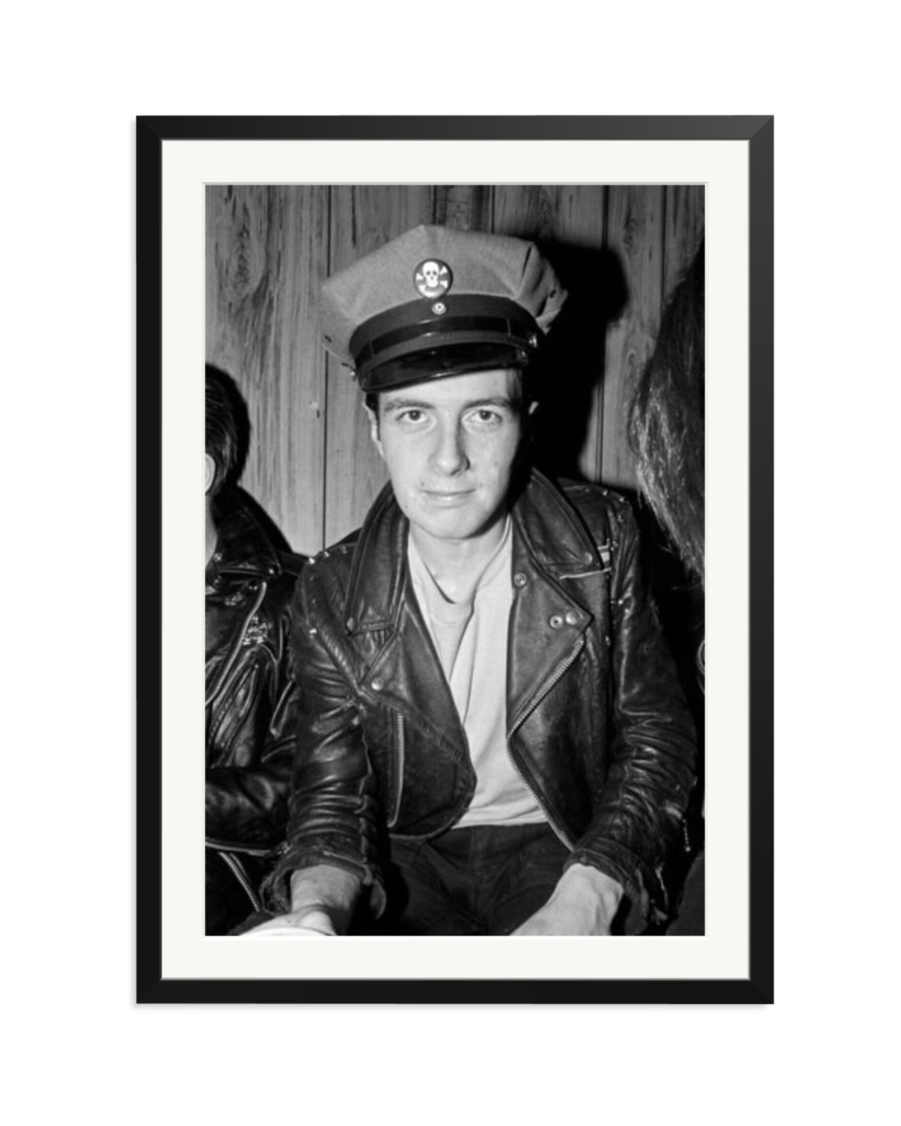 Joe Strummer of The Clash backstage 1979 Black / XXL