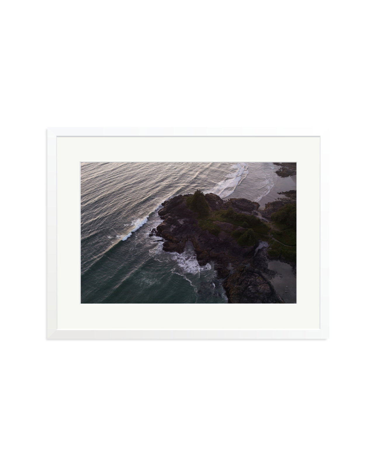The Point at Nightfall White / XL