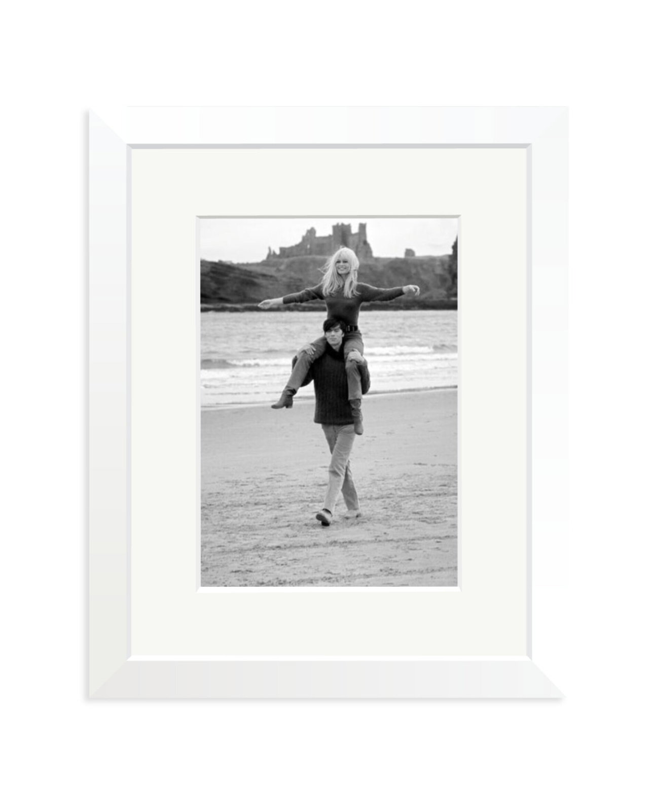Bardot and Terzieff White / Small