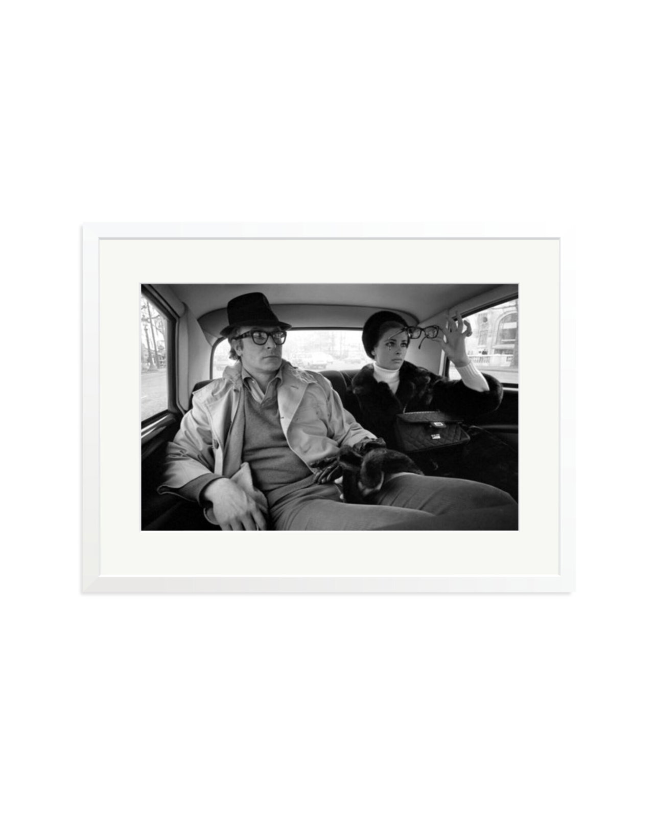Camilla Sparv with Michael Caine White / XL