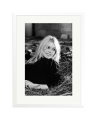 Brigitte on the set of 'A Coeur joie' White / XL