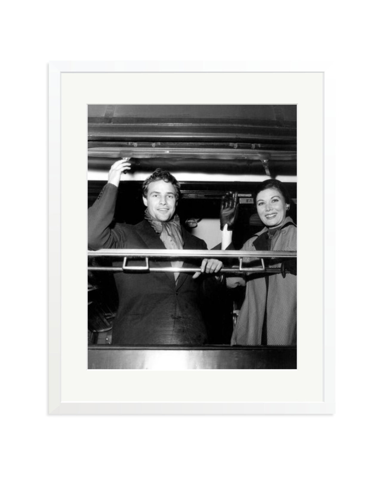 Marlon Brando and Rakia Ibrahim White / XL