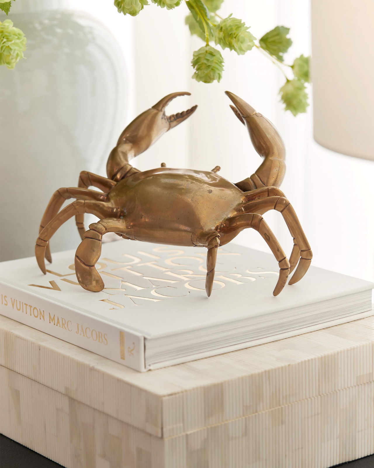 Krabba dekoration antik mässing