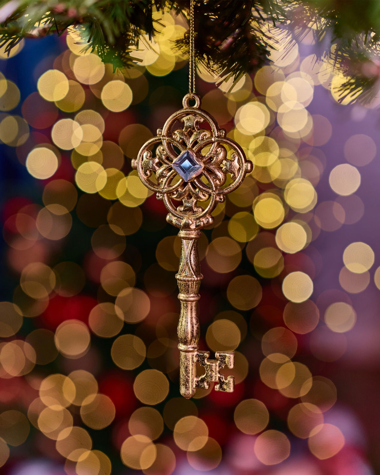 Rochelle Key Ornament Gold