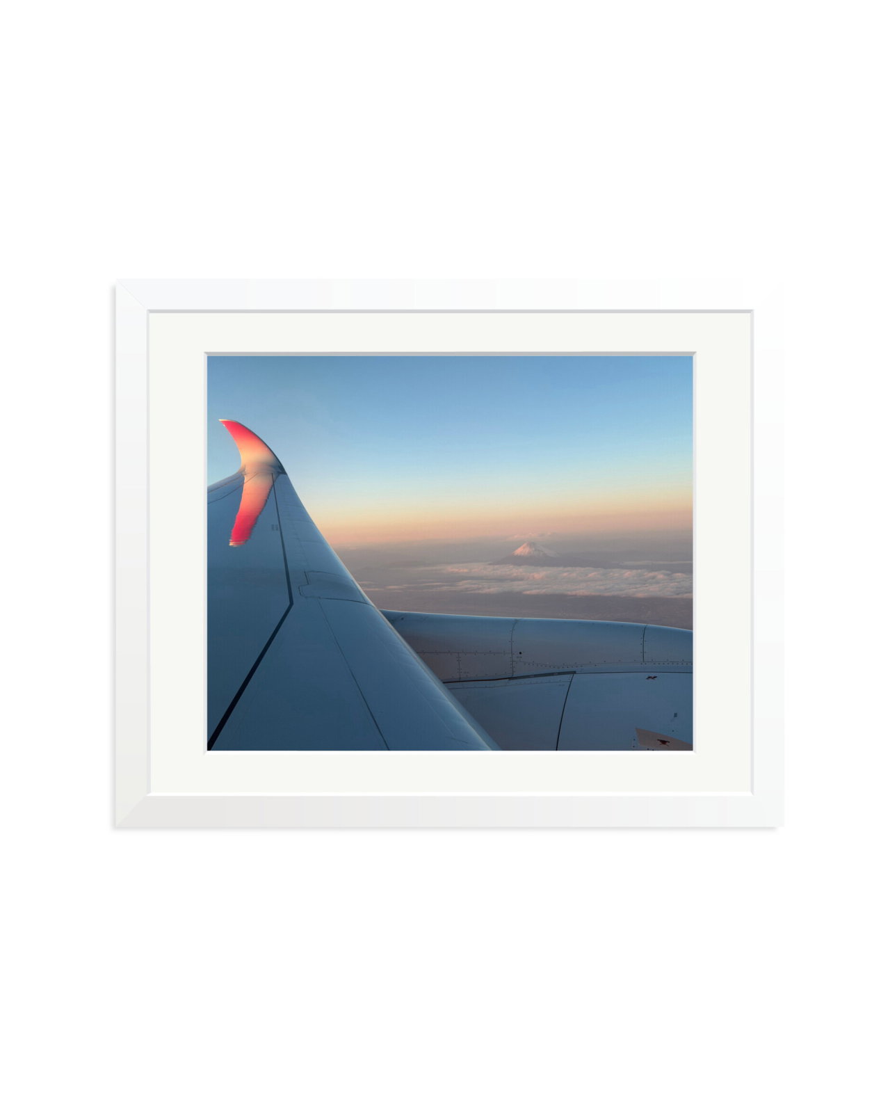 Fuji from the Sky White / Medium