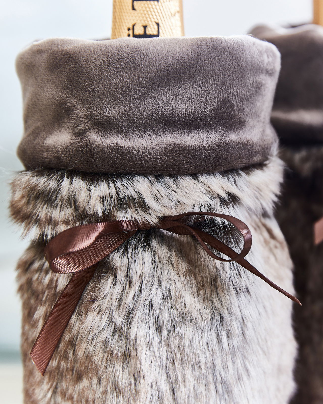 Whistler Wine Holder Brown Bear