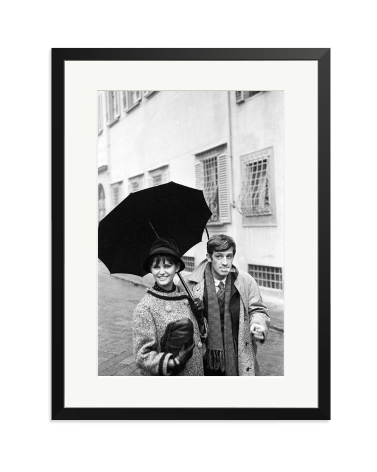 Claudia Cardinale and Jean Paul Belmondo Black / XL