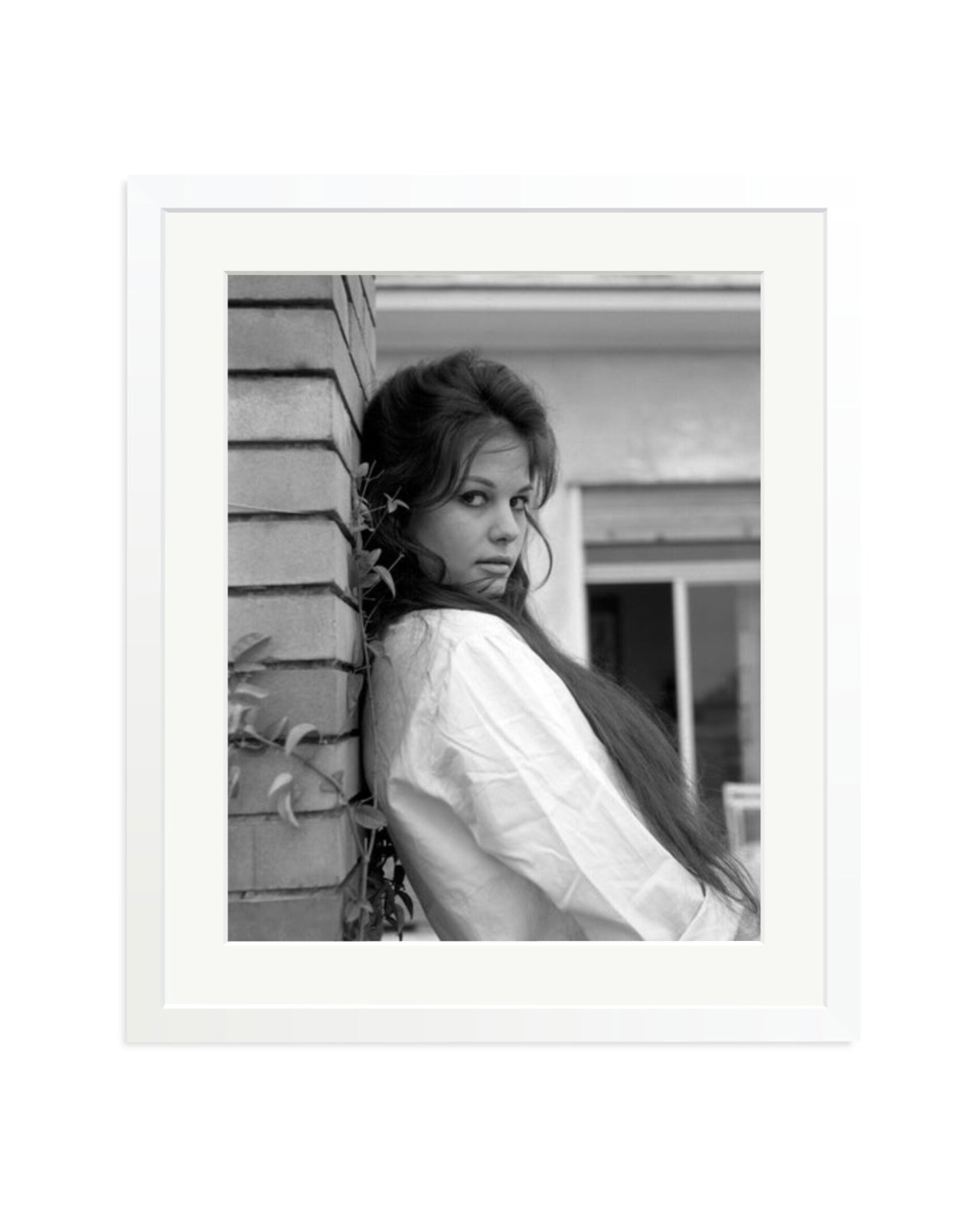 Claudia Cardinale, 1959 White / Large