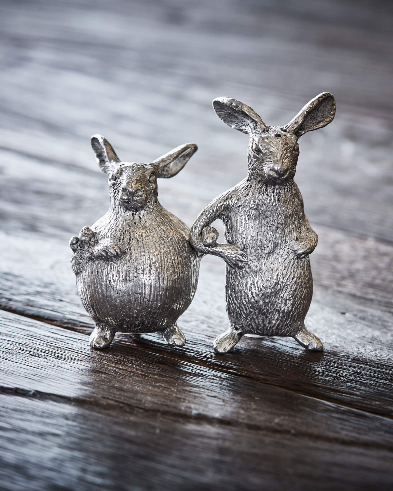 Salt- og pepperbøsser Kaniner Tinn