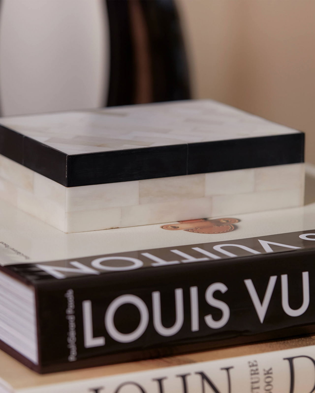 Celestia förvaringsask benvit