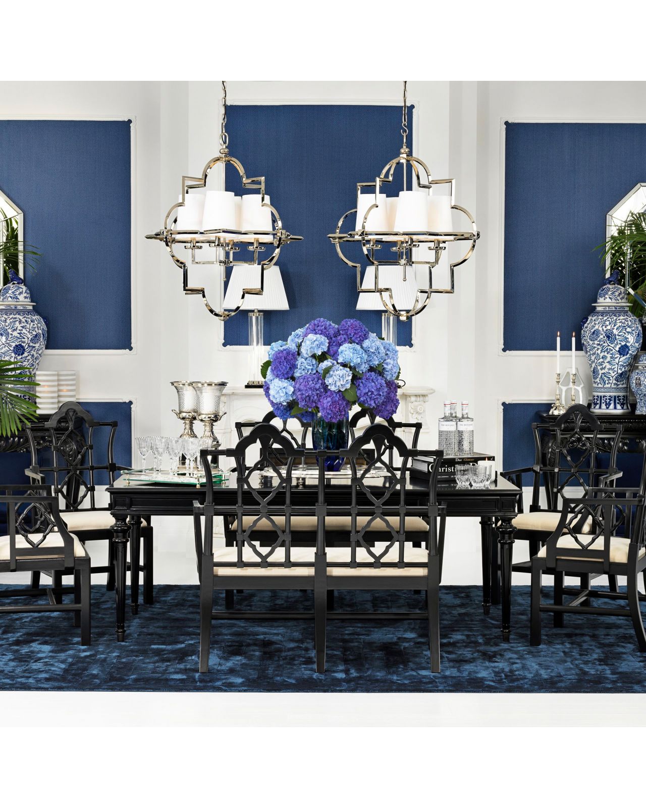 Wallace matbord svart OUTLET