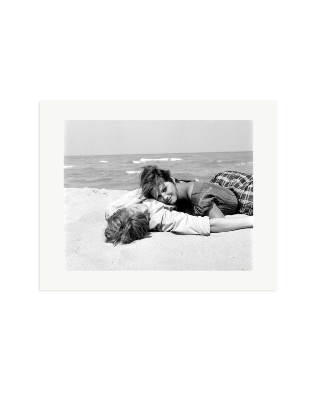 Jacques Perrin and Claudia Cardinale Print Only / XL