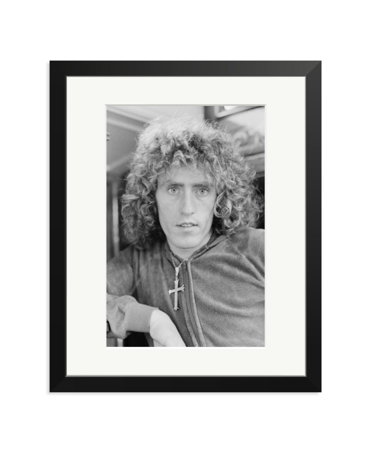 Roger Daltrey, 1975 Black / Medium