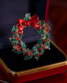 Rosette Christmas Wreath Brooch Green